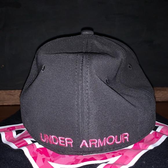 Black and pink Under Armour Hat NWOT - Picture 2 of 4